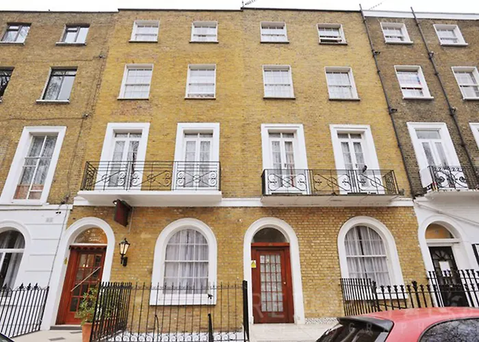 Elmwood Hotel London